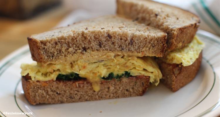 Egg sandwich