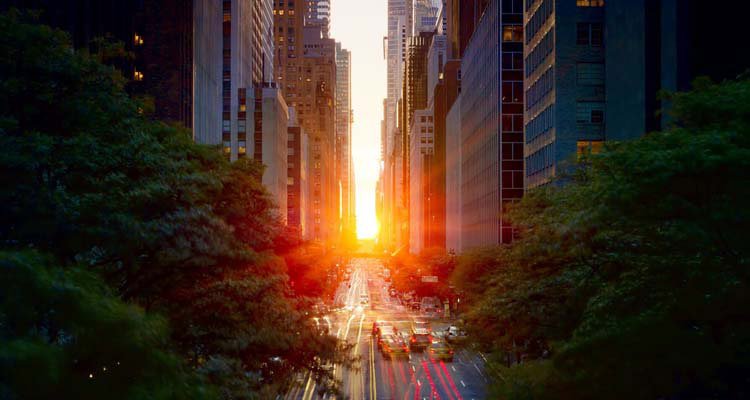 Manhattanhenge Le Plus Beau Coucher De Soleil De New York